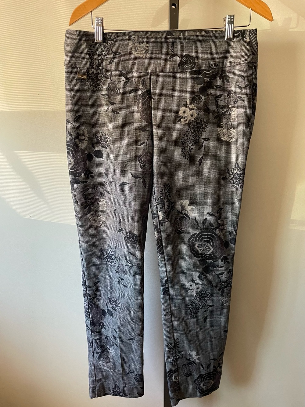 Lisette L Montreal Floral Check Plaid Rose Print Pull On Dress Pant Trouser 12